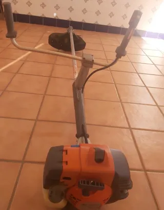 Desbrozadora Husqvarna 241R,último precio