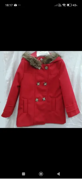 Cappotto rosso bambina con cappuccio