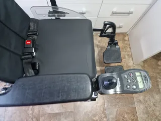 Silla de ruedas eléctrica Ottobock B500