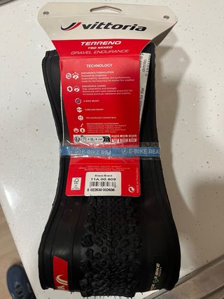 2 Cubiertas Vittoria Terreno T50 Gravel 700x45y40