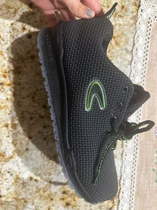 Zapato de seguridad Cofra negro/verde
