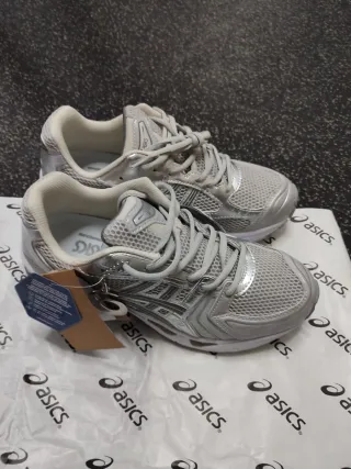 Zapatillas Asics Gel Kayano 14 Plata