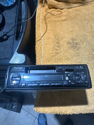 Radio Coche Pioneer KEH-P2830R