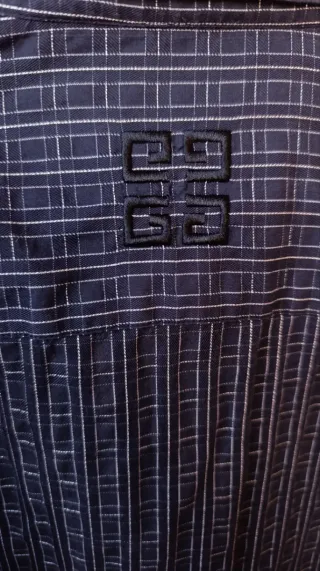 Camisa negra de cuadros plata de Givenchy