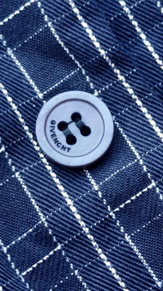 Camisa negra de cuadros plata de Givenchy