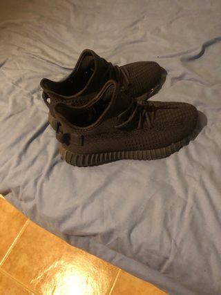 Adidas Yeezy 350 Gris Oscuro Talla 41