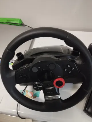 Volante y Pedales PS5/PS4/PS3