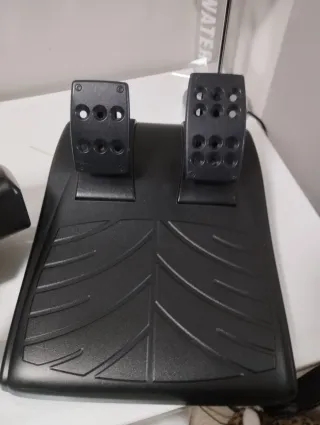 Volante y Pedales PS5/PS4/PS3