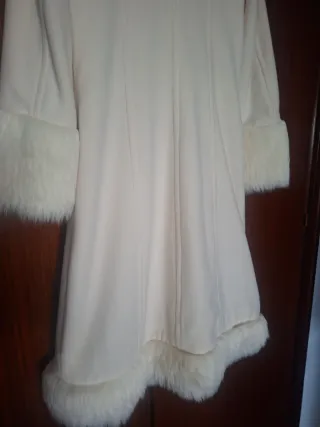 Abrigo largo Zara con pelo