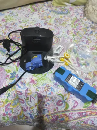 Base de carga y batería robot aspirador iRobot
