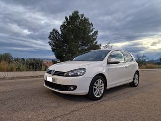 Volkswagen Golf – 1.6 TDI 105 CV | Año 2010