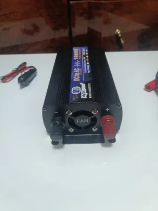 Inversor de Corriente 1000W 24V DC a AC