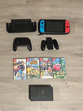 Nintendo Switch + 4 Juegos + Accesorios