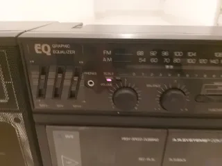se vende radio cassette en buen estado