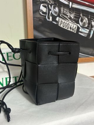 Bucket Bottega Veneta mini cassette