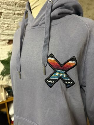 Sudadera Blue Banana Lila con Logo