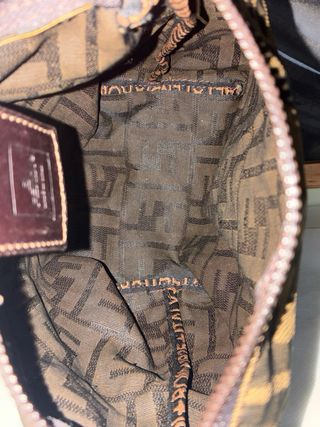 Pochette Fendi Zucca