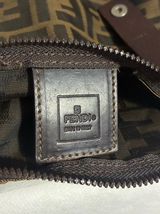 Pochette Fendi Zucca