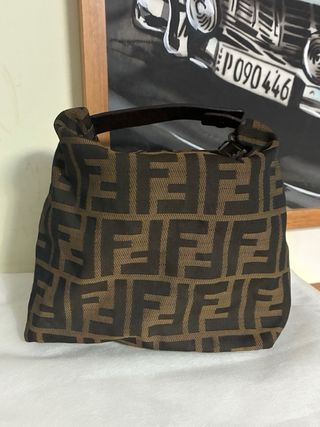 Pochette Fendi Zucca