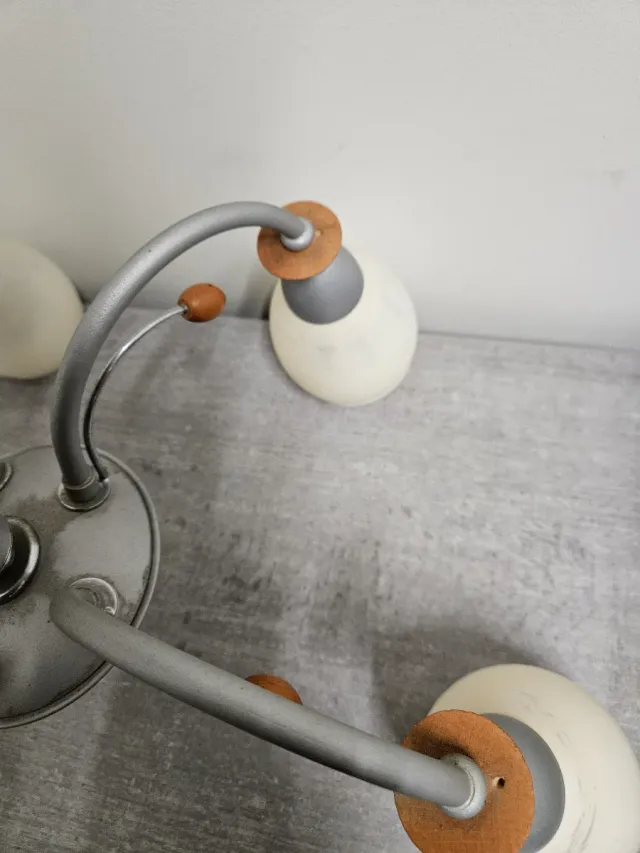 Lampada da soffitto moderna in metallo e legno