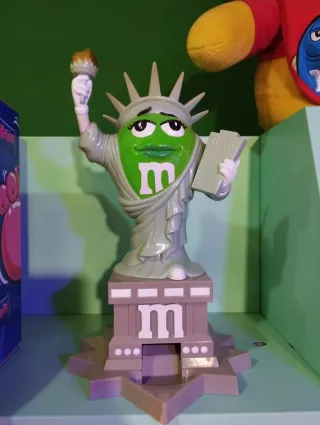 Espositore per caramelle e snack