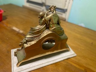 Reloj de sobremesa bronce figuras Escucho ofertas