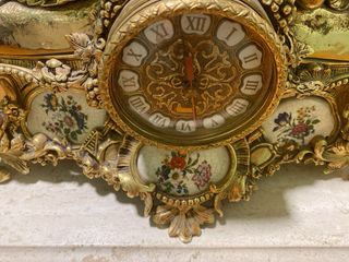 Reloj de sobremesa bronce figuras Escucho ofertas