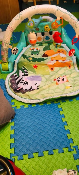 Alfombra musical para bebé