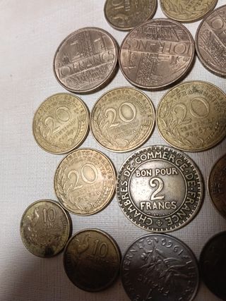 17 monete francesi del XX secolo