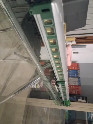 2 Locomotoras Americanas H0 + 3 Vagones,nuevas