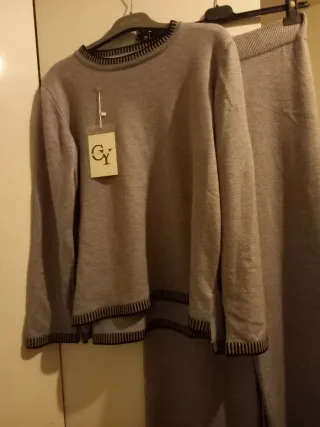 Conjunto Mujer Gris Talla L/XL