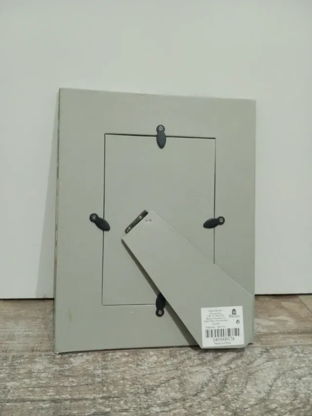 Marco de fotos nuevo  10x15cm