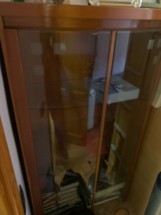 Mueble vitrina cristal puestas ovaladas