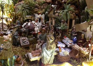 Belén 300 piezas resina 12 cm