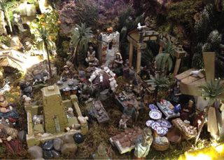 Belén 300 piezas resina 12 cm