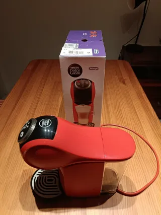 Cafetera Dolce Gusto Genio S Plus Roja