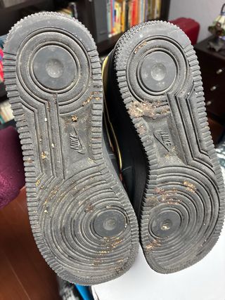 Nike Air Force 1 Negras Talla 39