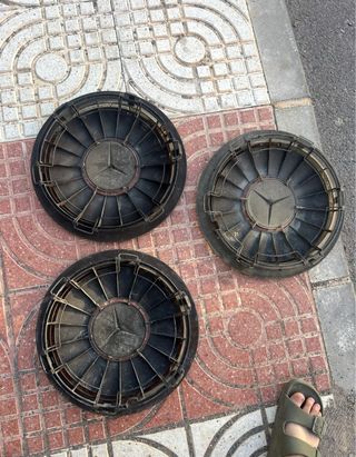 Tapacubos Mercedes (3 unidades)