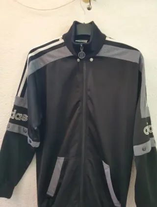 Chaqueta Adidas Negra y Gris