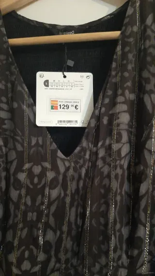 Vestido Desigual con etiquetas