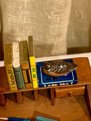 Miniaturas Casa de Muñecas Escritorio Buró