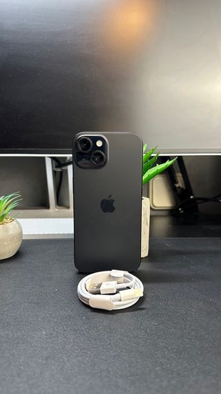 iPhone 15 Nero 90% batteria