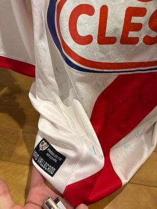 Camiseta Rayo Vallecano Firmada Original