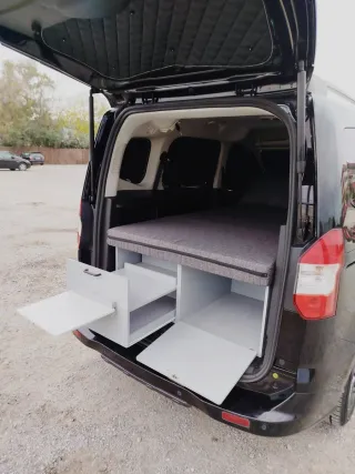 Mueble Camper con Almacenaje
