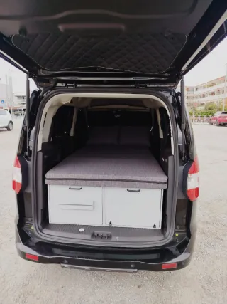 Mueble Camper con Almacenaje