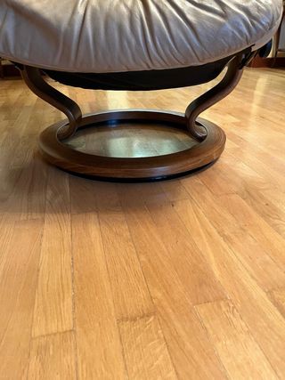 Butaca Stressless Beige Cuero