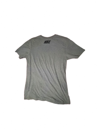 Camiseta Nike Dri-FIT Repeat Gris Talla S