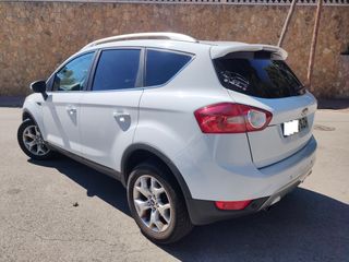 Ford Kuga 4WD
