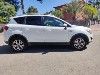 Ford Kuga 4WD