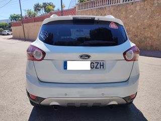 Ford Kuga 4WD